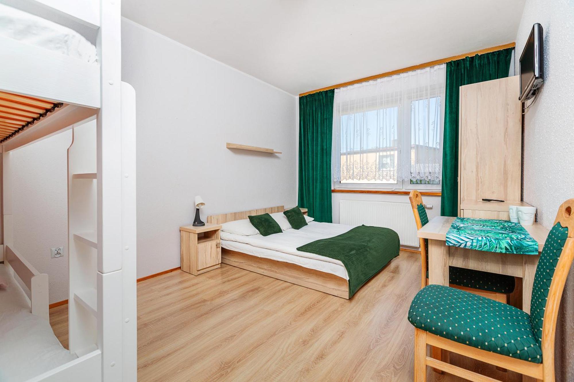 Dom Wczasowy Rudnik Z Basenem, Sauna I Bania Chłapowo Extérieur photo