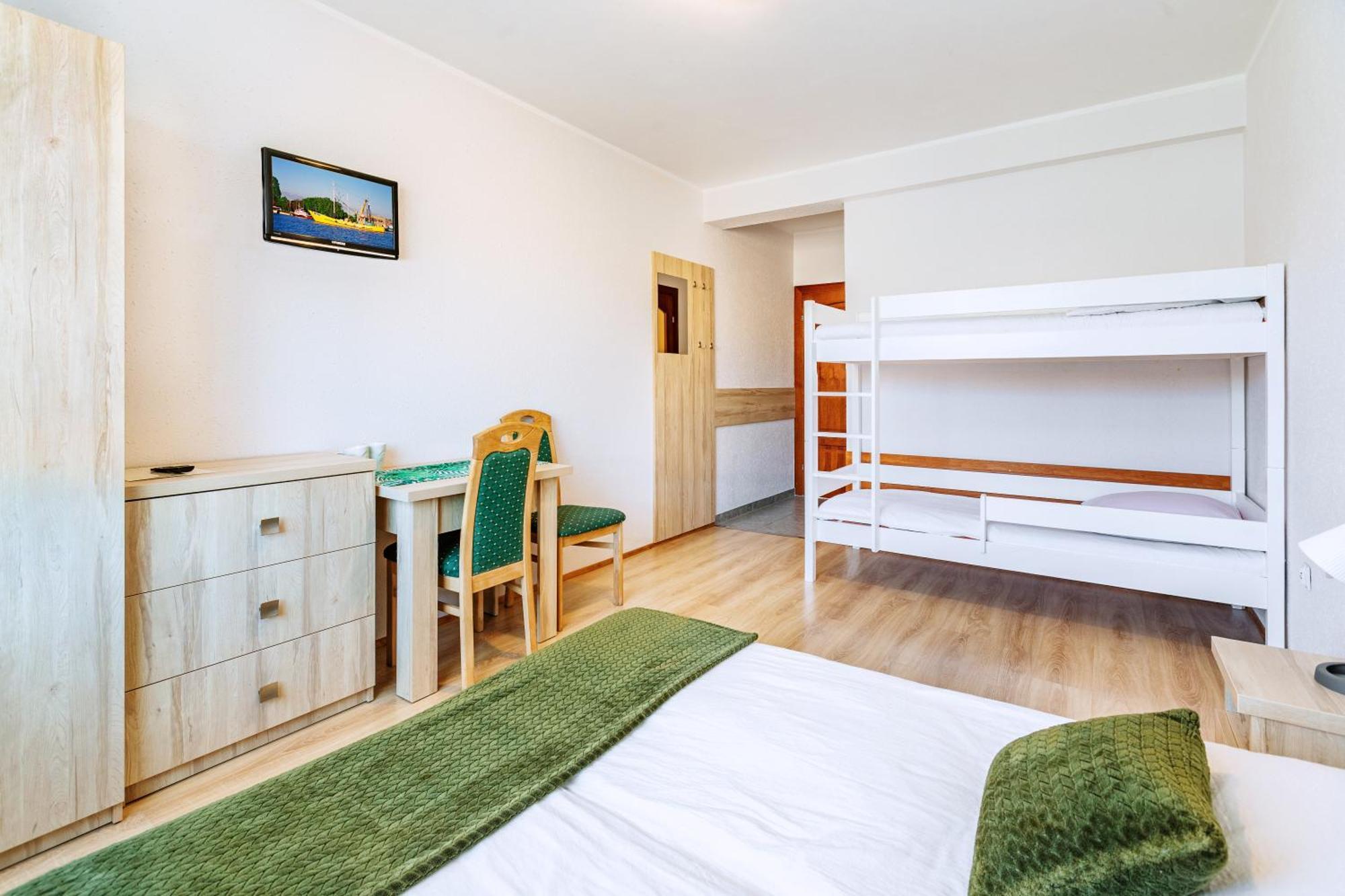 Dom Wczasowy Rudnik Z Basenem, Sauna I Bania Chłapowo Extérieur photo